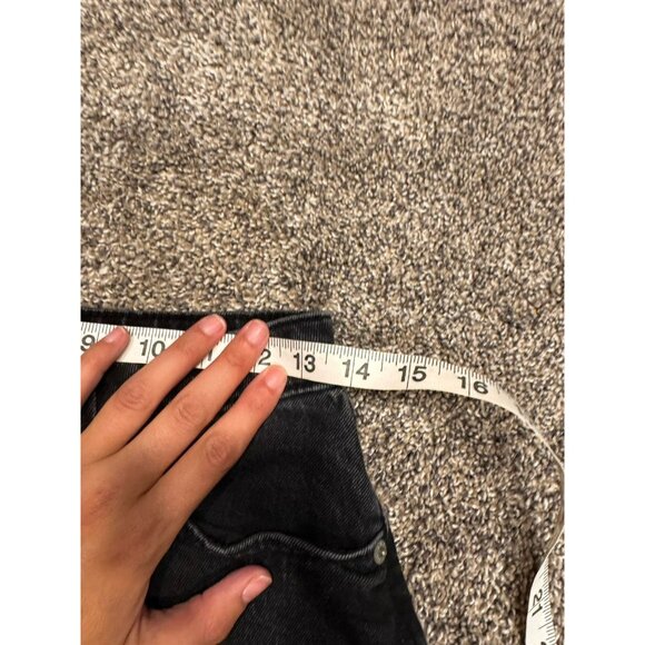 Abercrombie And Fitch Womens The Dad High Rise Short Black Cut Off Size 26 EUC - Picture 5 of 6